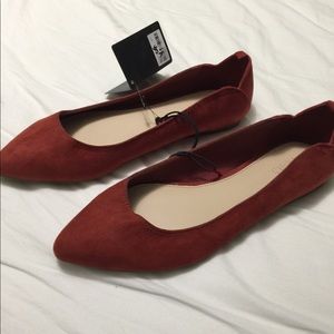 NWT * Burnt Orange Flats